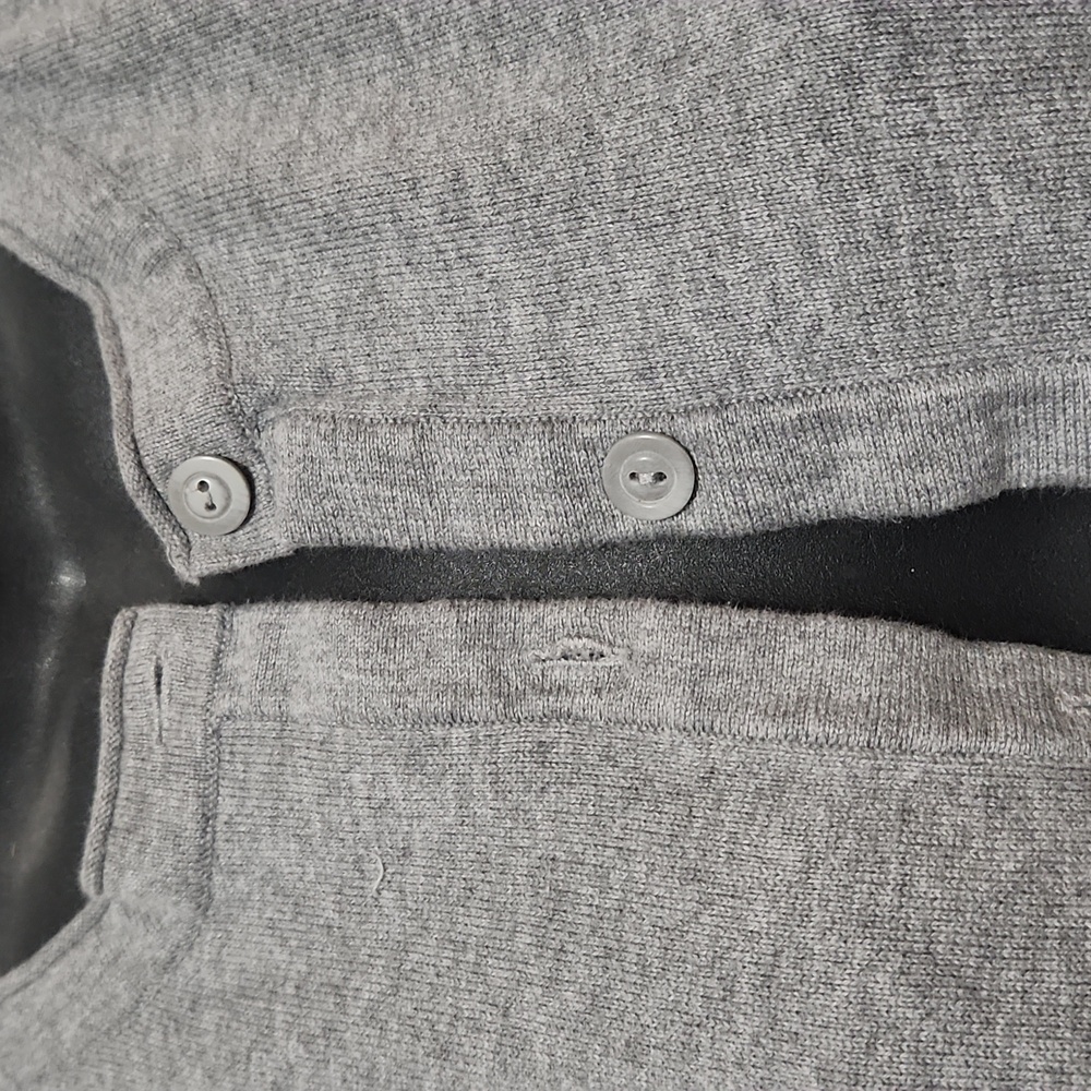 Sweater - Picture 2 of 3